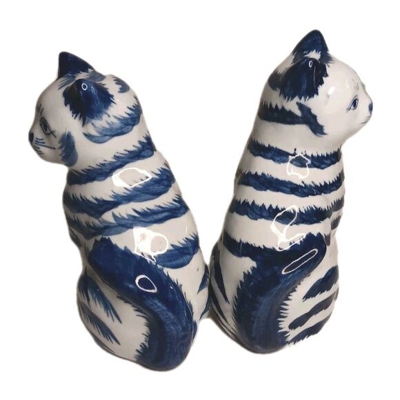 Blue & White Striped Cat Figurines Porcelain Handpainted Set Of Two 4.5" X 3.25" - Picture 4 of 10